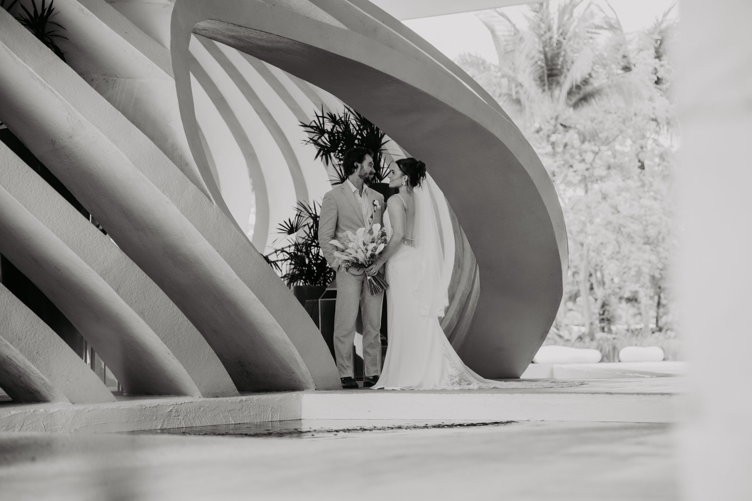 How to Pack Beautiful Outfits for Destination Weddings